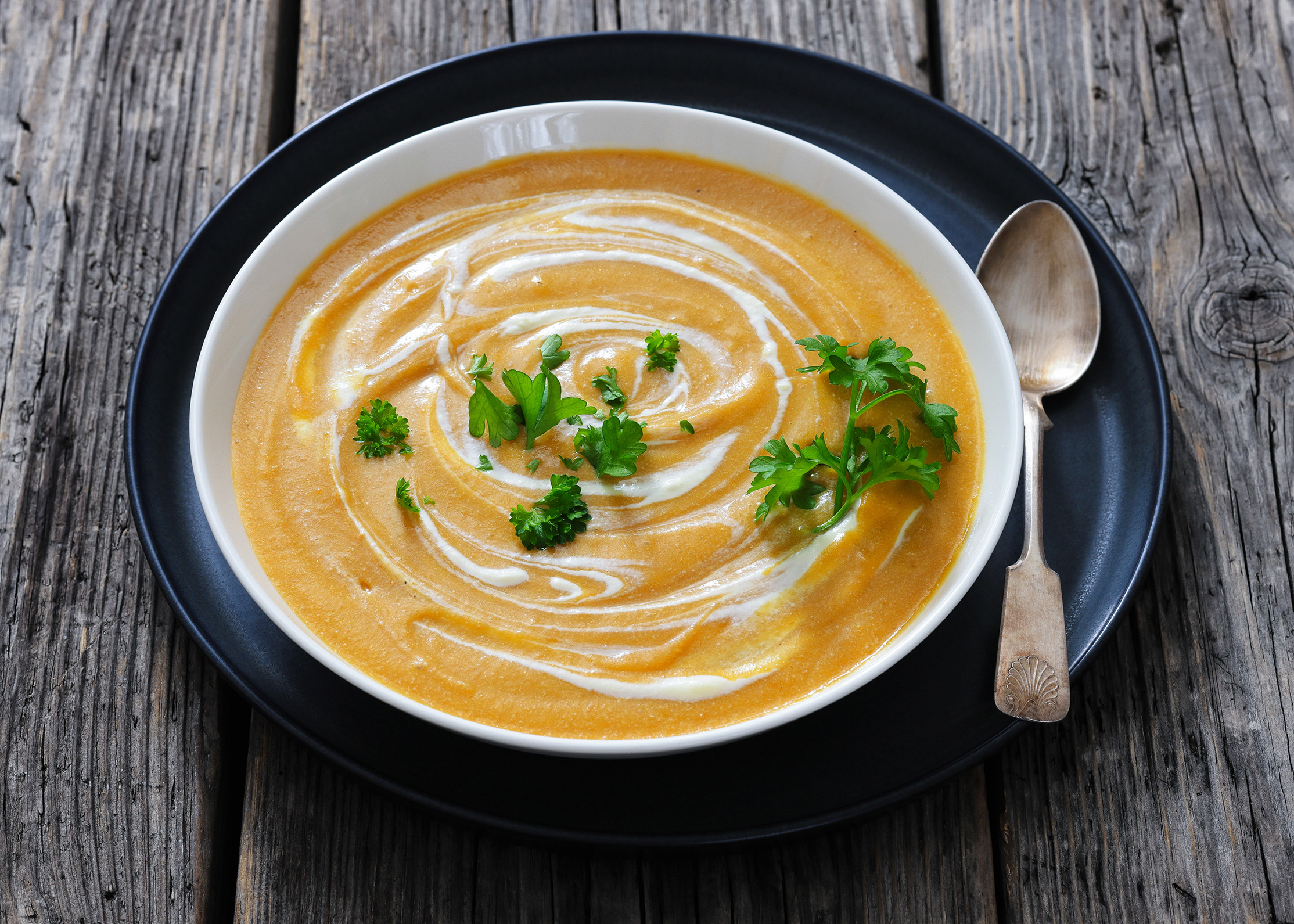 Roasted Root Vegetable Soup with Chicken Broth 475ml - Image 2